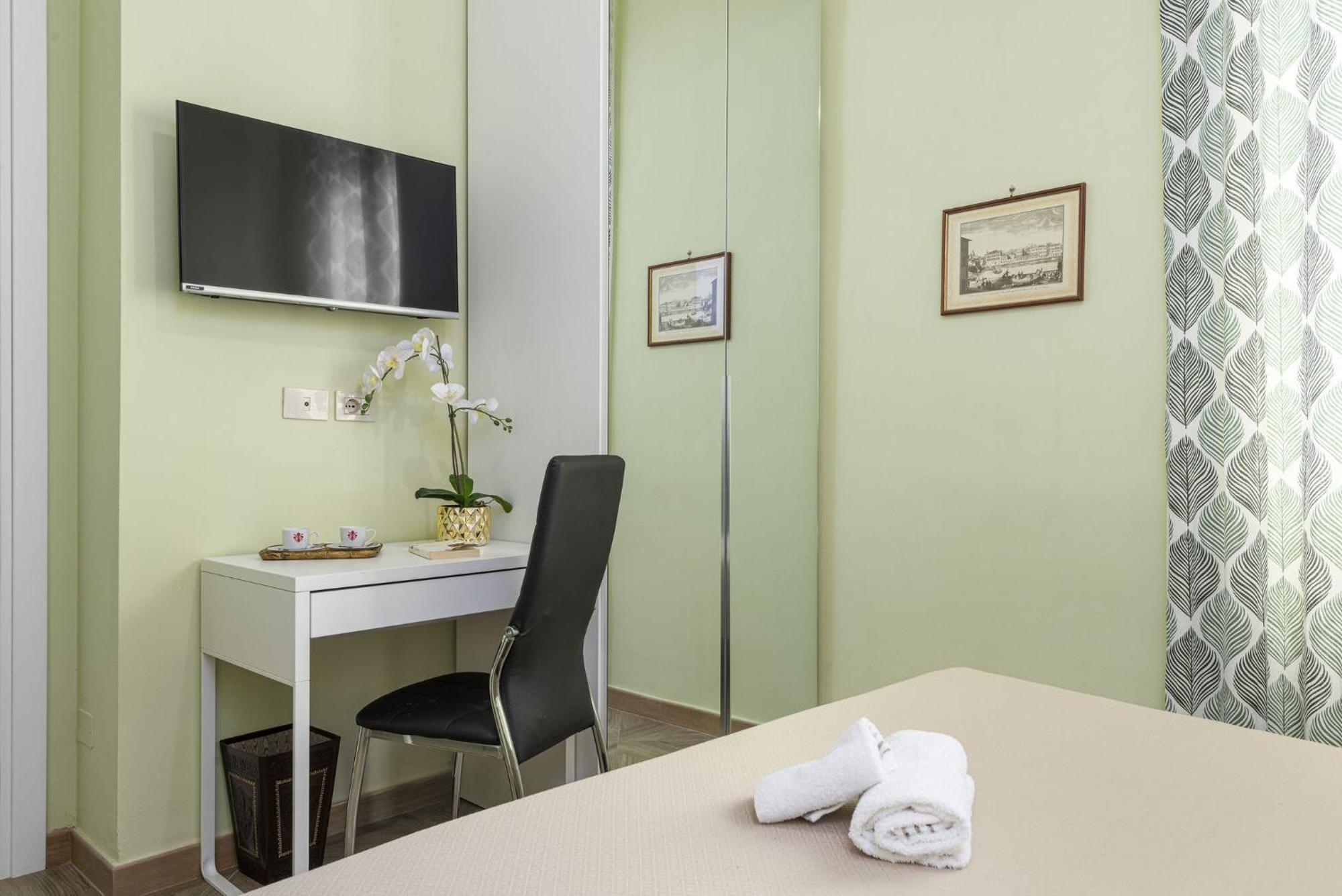 Cadorna Rooms In Firenze Eksteriør billede